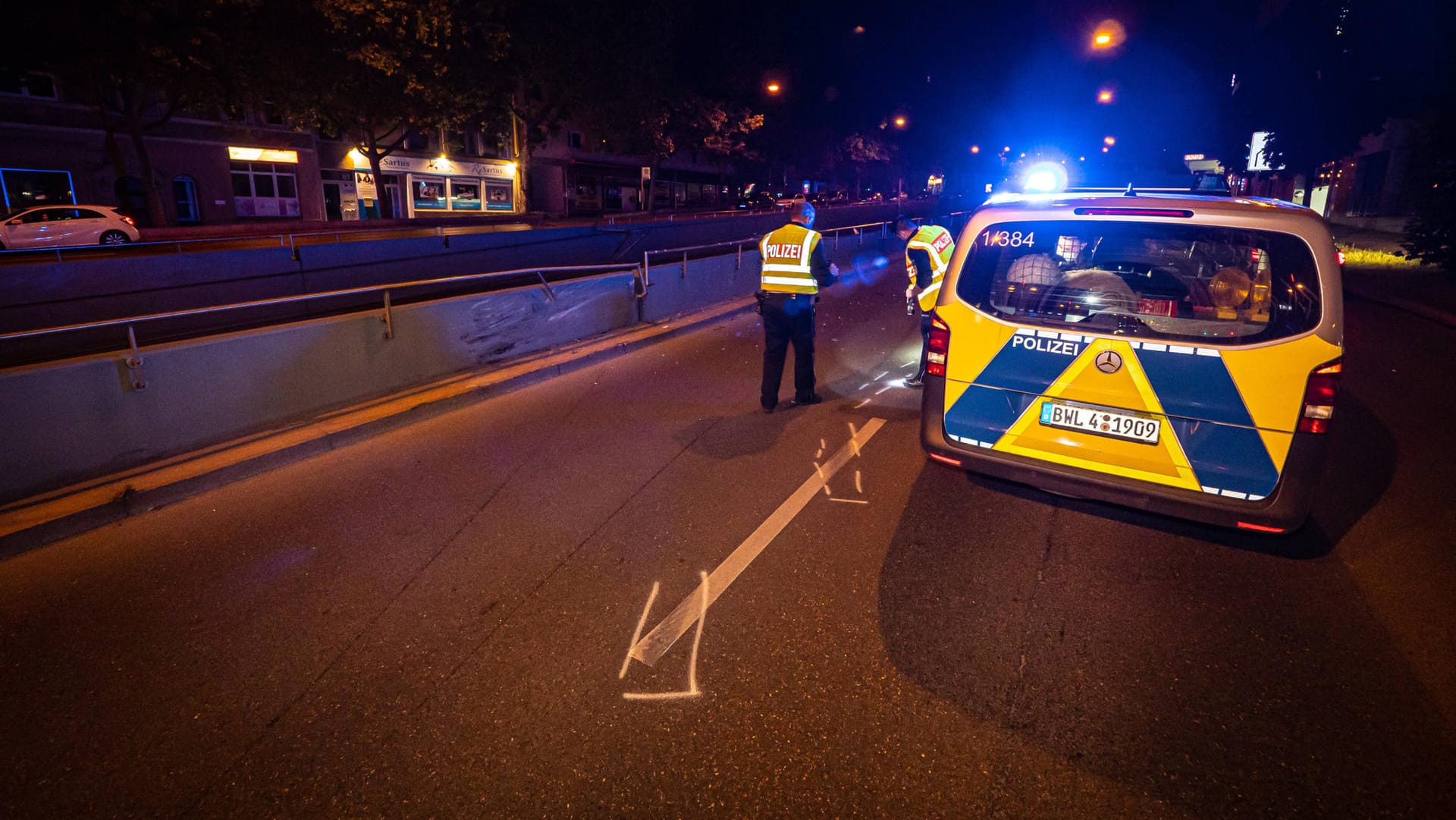 Wegen der Leiche ermittelt die Baden-Württembergische Polizei. (Symbolfoto)