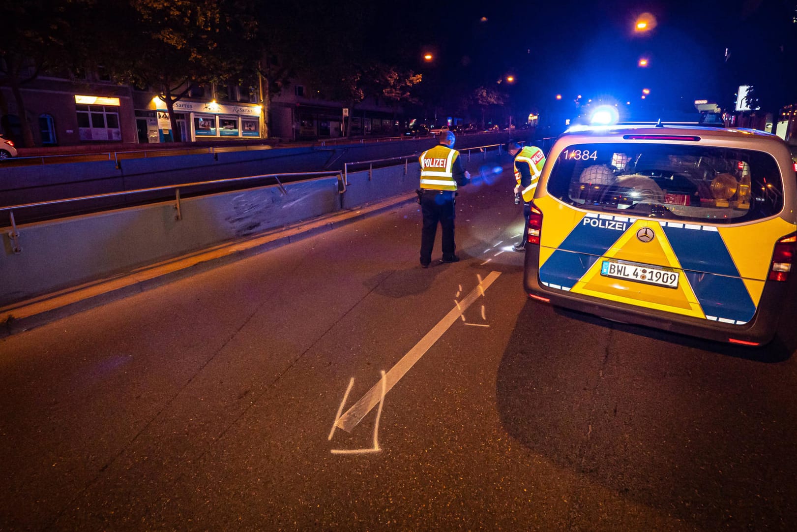 Wegen der Leiche ermittelt die Baden-Württembergische Polizei. (Symbolfoto)