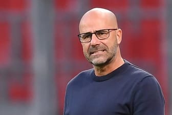 Will in Leverkusen einen Sieg gegen die Bayern holen: Trainer Peter Bosz.