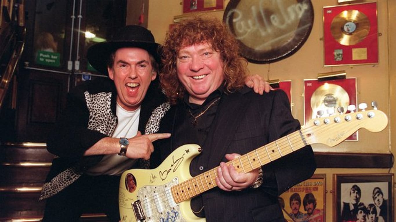 Leadgitarrist Dave Hill (l) und Steve Priest 1999 in London.