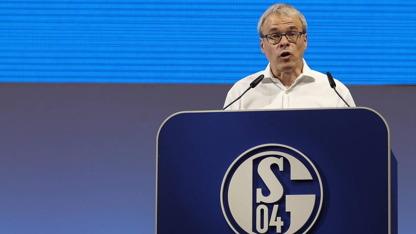 Langjähriger Schalke-Funktionär: Peter Peters verlässt nun den Verein. Langjähriger Schalke-Funktionär: Peter Peters verlässt nun den Verein.