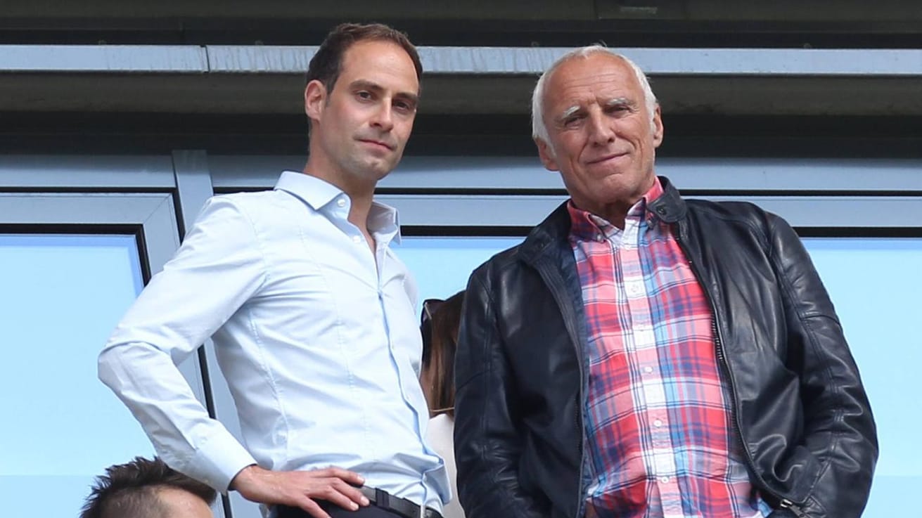 Oliver Mintzlaff (li.) und Dietrich Mateschitz (re.): Der Red-Bull-Gründer schenkt RB Leipzig einen dreistelligen Millionenbetrag.