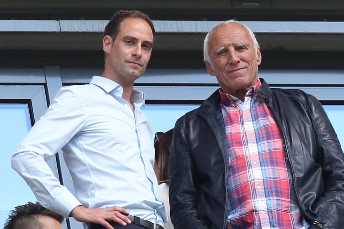 Oliver Mintzlaff (li.) und Dietrich Mateschitz (re.): Der Red-Bull-Gründer schenkt RB Leipzig einen dreistelligen Millionenbetrag.