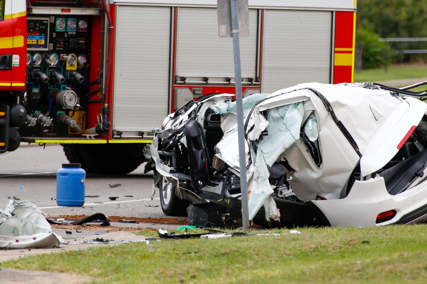 Das Wrack des Unfallwagens: Der australische Fahrer war erst 14 Jahre alt.