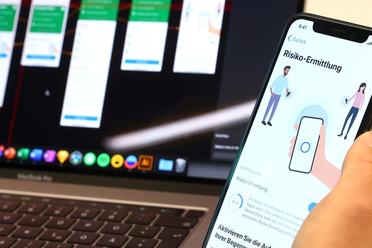Eine vorläufige App-Version auf einem Handy von SAP. In der kommenden Woche soll die App erscheinen