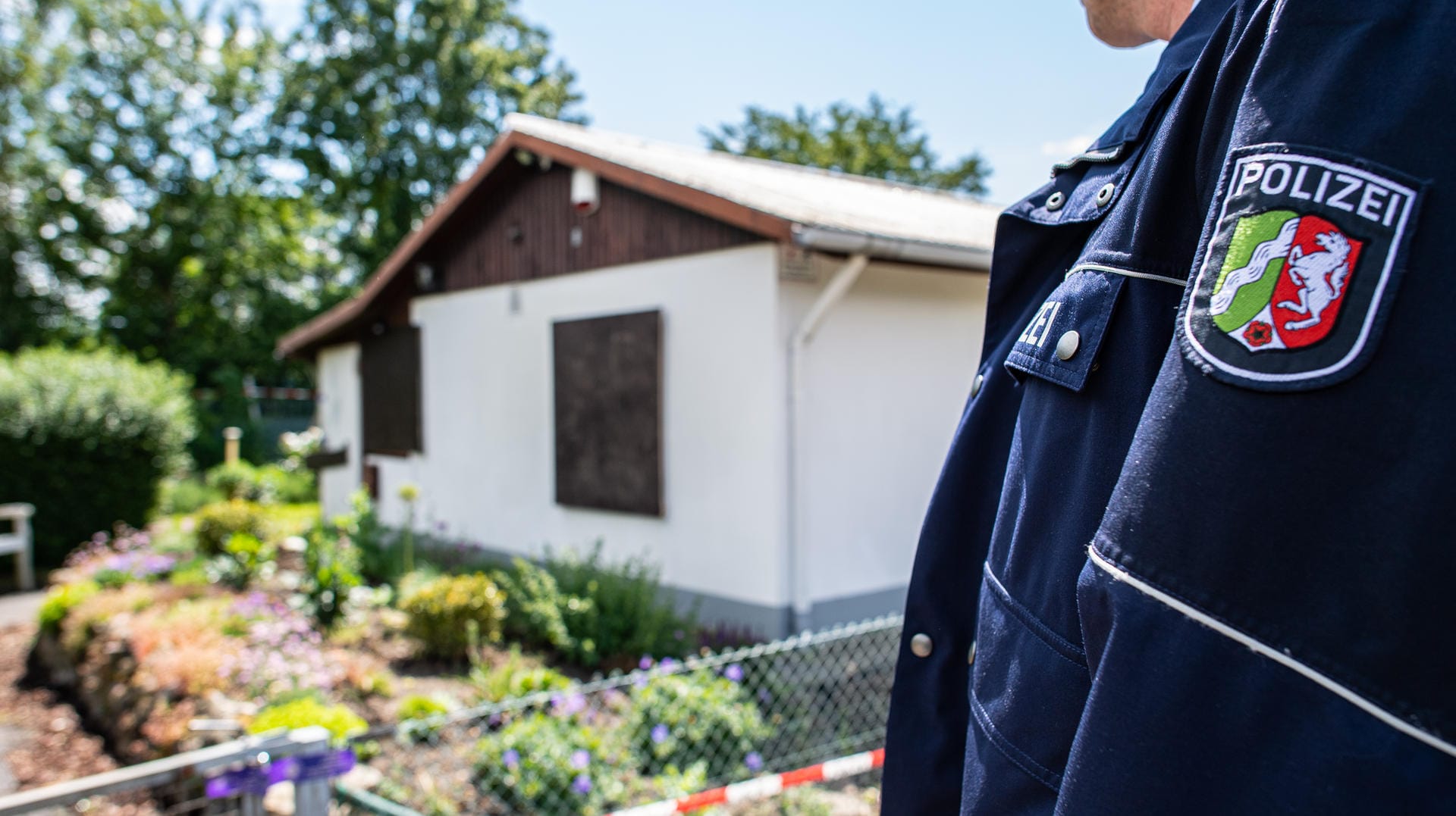 Polizei am Tatort in Münster: Sieben Beschuldigte sitzen in Untersuchungshaft.