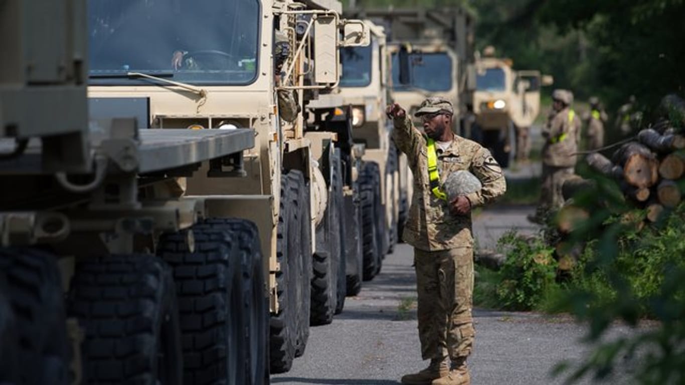 US-Militärfahrzeuge während einer Übung in Nordrhein-Westfalen im Jahr 2018.
