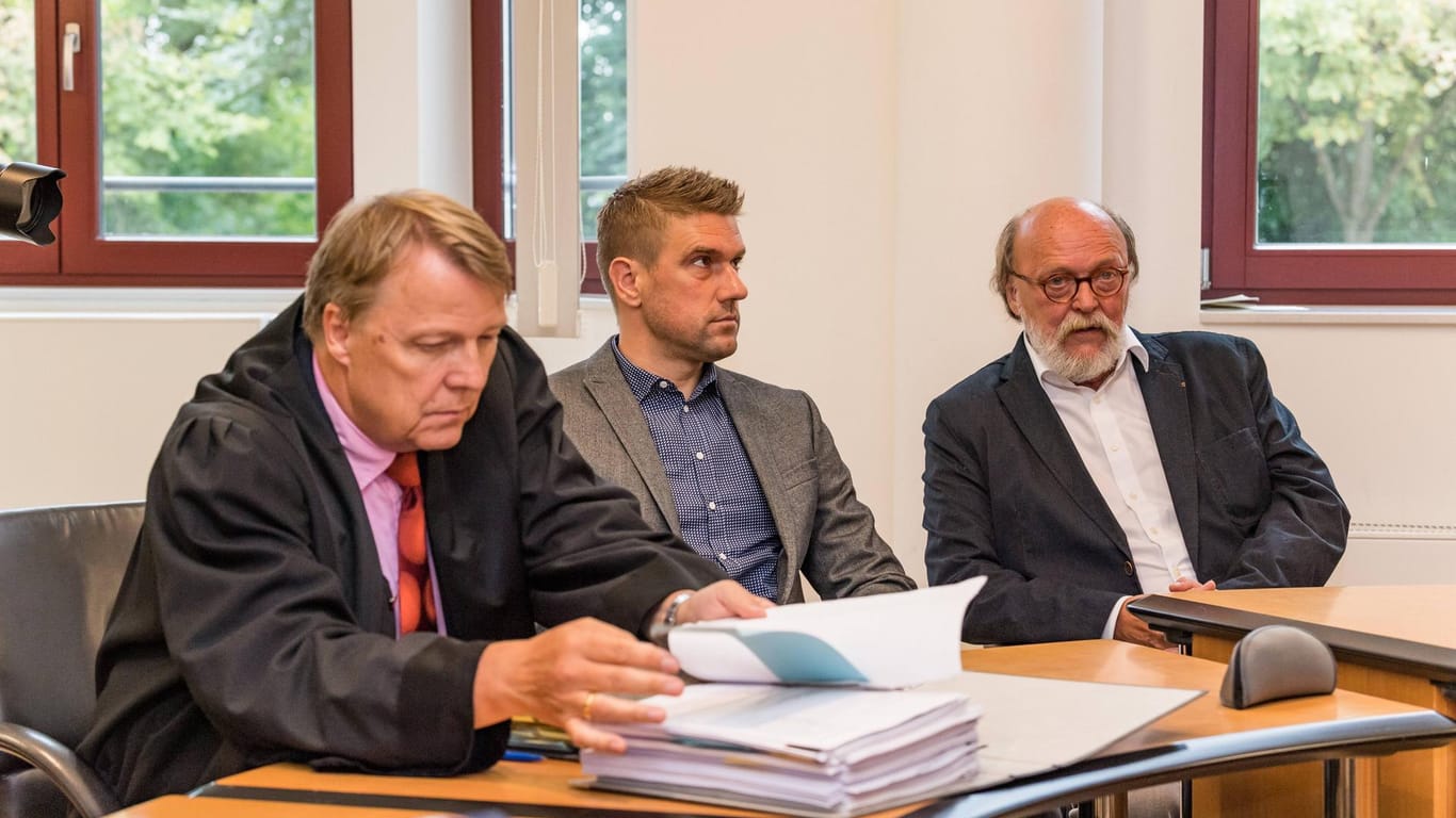 Ex-Profi Ivan Klasnic am Oberlandesgericht Bremen: Er fordert Schmerzensgeld von seinem ehemaligen Club, dem SV Werder Bremen.