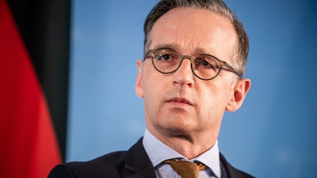 In Israel will Außenminister Maas Ministerpräsident Benjamin Netanjahu, Außenminister Gabi Aschkenasi und Verteidigungsminister Benny Gantz treffen. In Israel will Außenminister Maas Ministerpräsident Benjamin Netanjahu, Außenminister Gabi Aschkenasi und Verteidigungsminister Benny Gantz treffen.