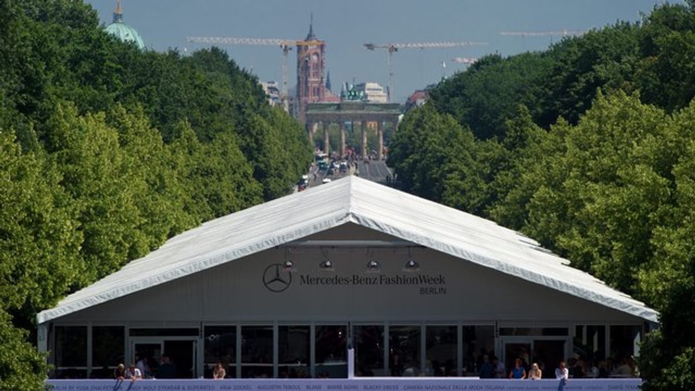 "Die Berlin Fashion Week findet weiterhin statt", teilte Wirtschaftssenatorin Ramona Pop mit.