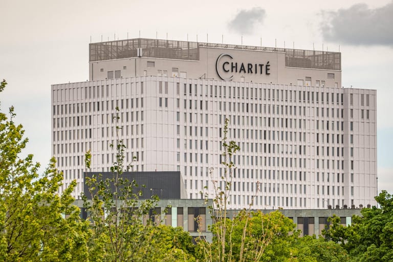 Charité Berlin: Das Krankenhaus ist zum bundesweit besten gewählt worden.
