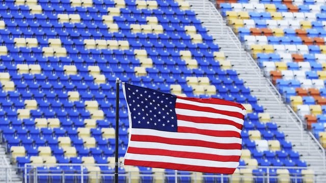 Wird sich bald wieder füllen: Nascar-Serie erlaubt Fans auf der Tribüne. Wird sich bald wieder füllen: Nascar-Serie erlaubt Fans auf der Tribüne.
