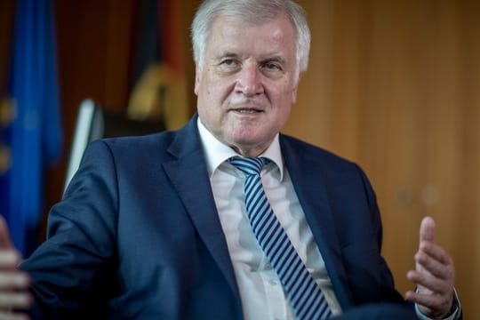 Horst Seehofer (CSU), Bundesminister für Inneres, Heimat und Bau.