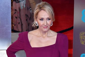 J. K. Rowling: Die "Harry Potter"-Autorin verteidigt ihre Tweets über Transsexuelle.