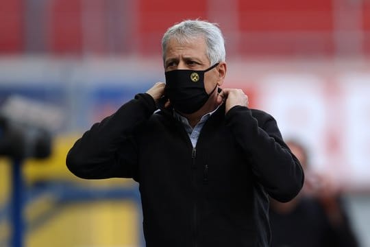 Würde gerne weiter fünfmal wechseln können: BVB-Coach Lucien Favre.