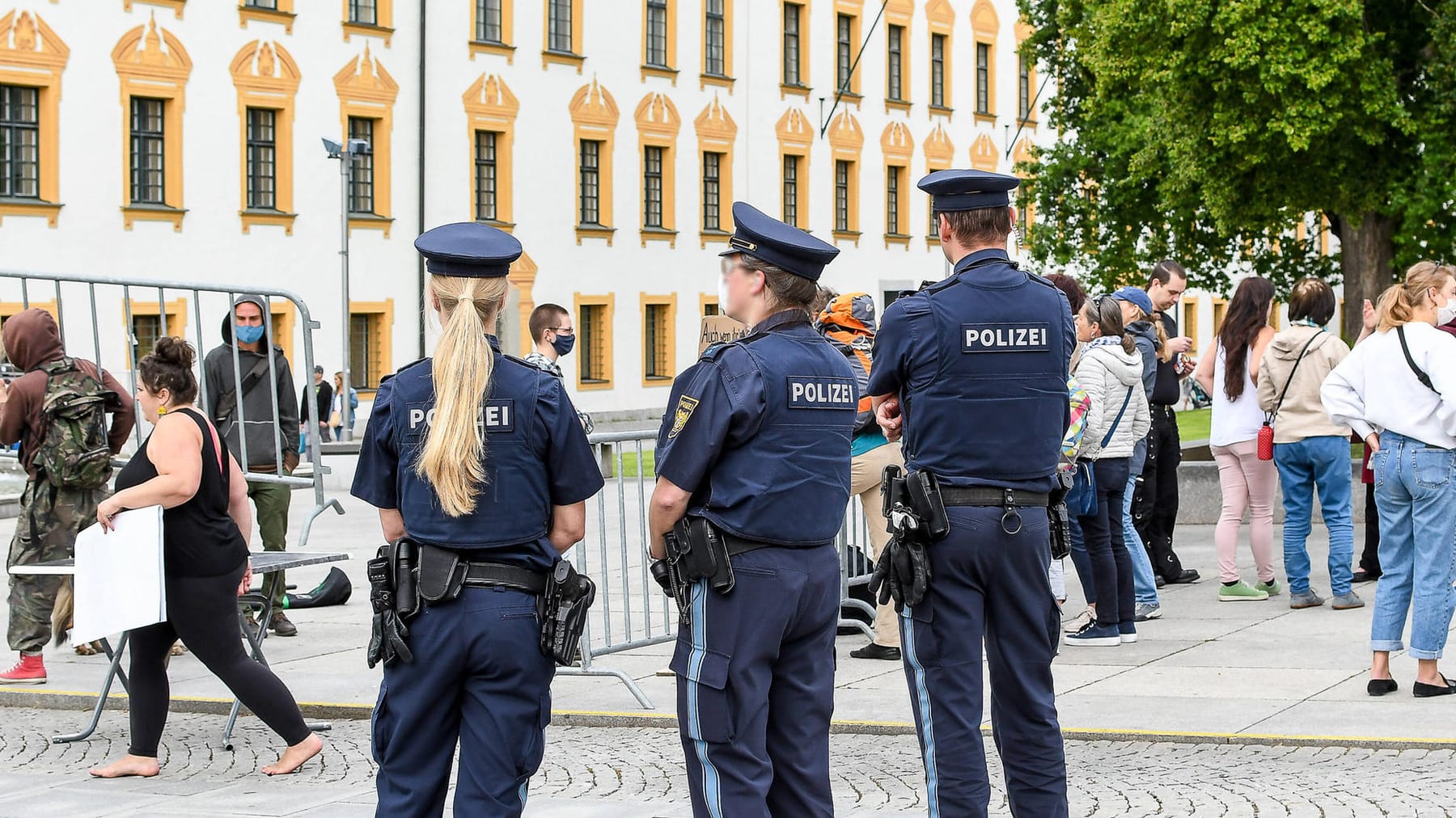 Racial Profiling Regierung Will Rassismus Unter Polizisten Untersuchen 6933