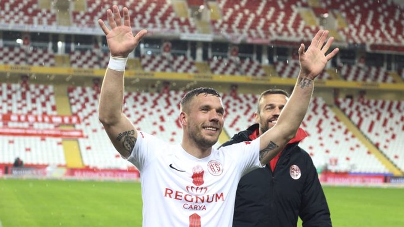 Nimmt nach der Corona-Pause mit Antalyaspor den Spielbetrieb wieder auf: Lukas Podolski.