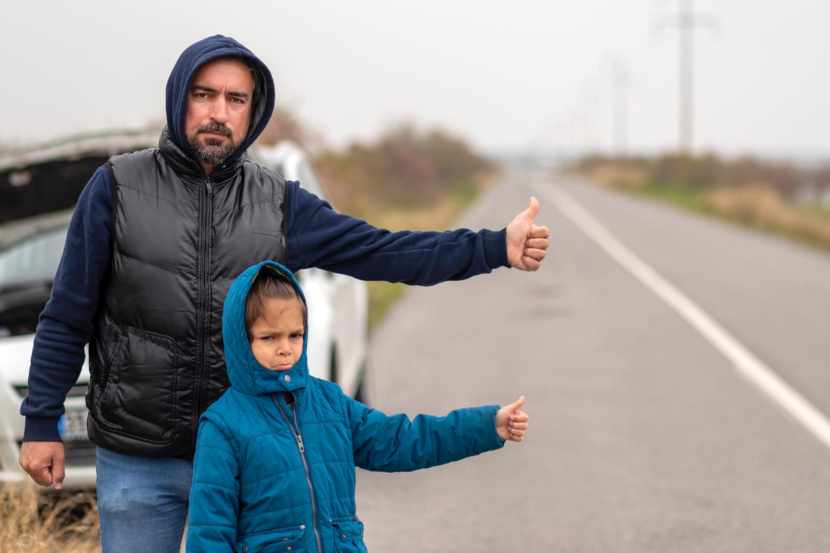 Autopanne: Wenn das Fahrzeug liegen bleibt, freuen sich viele über Hilfe.