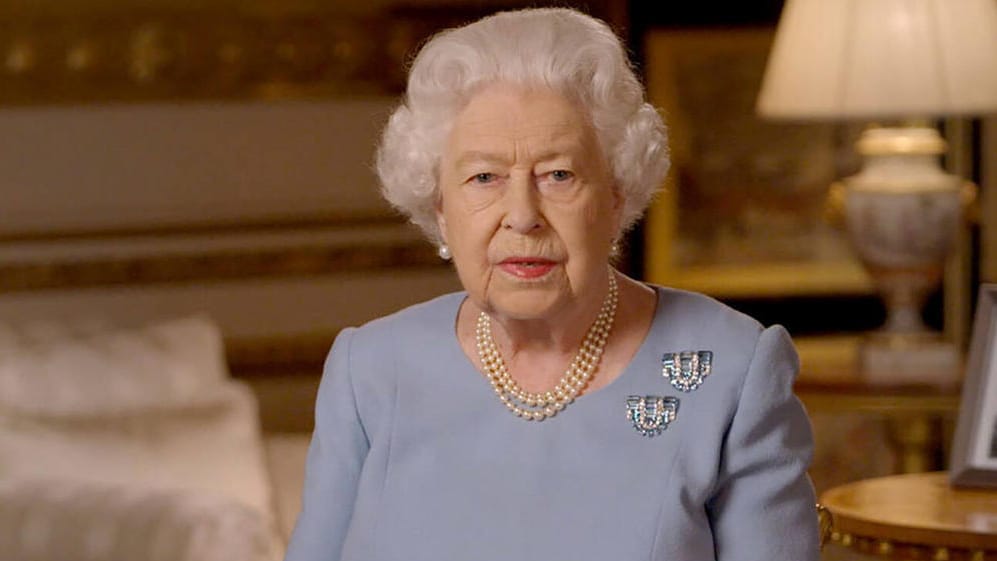 Queen Elizabeth II. feiert ihren offiziellen 94. Geburtstag in kleinerem Rahmen. Queen Elizabeth II. feiert ihren offiziellen 94. Geburtstag in kleinerem Rahmen.