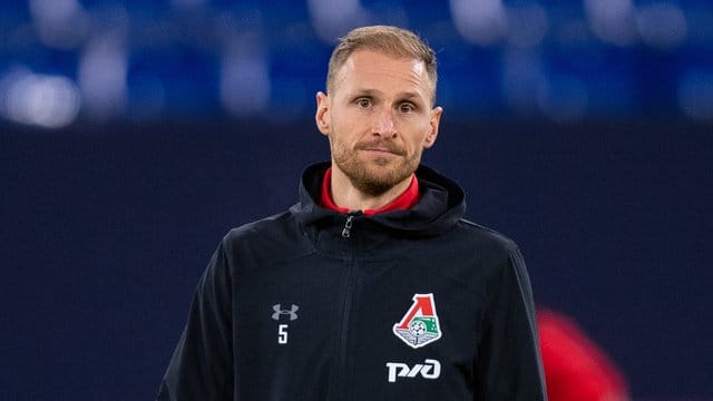 Ist nach seiner Vertragsauflösung in Moskau vereinslos: Ex-Schalke-Kapitän Benedikt Höwedes. Ist nach seiner Vertragsauflösung in Moskau vereinslos: Ex-Schalke-Kapitän Benedikt Höwedes.