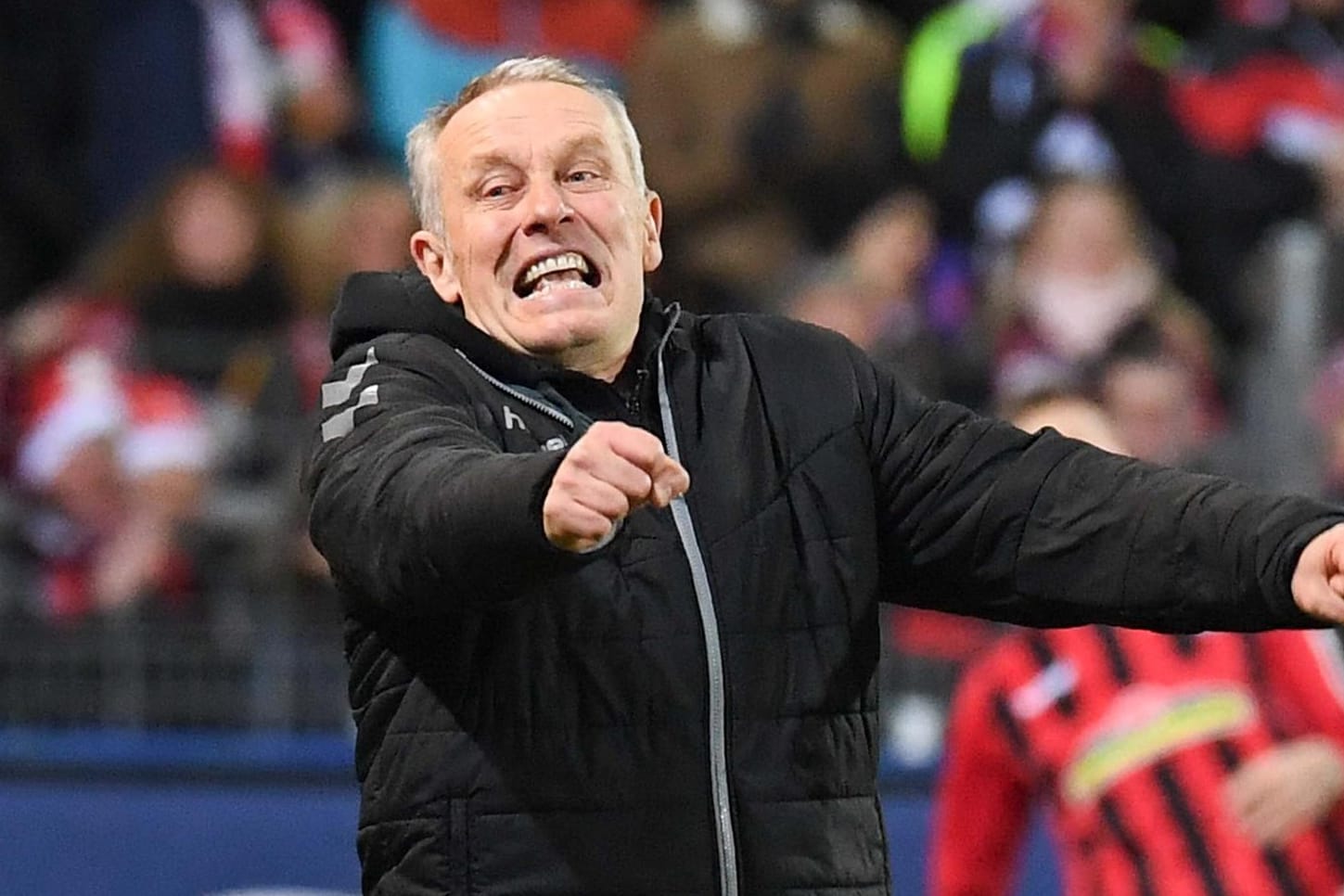 Christian Streich: Der Trainer wird auch in den kommenden Jahren für Freiburg jubeln.