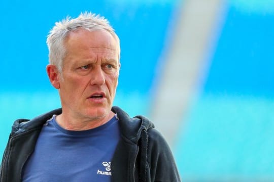 Trainer Christian Streich hat seinen Vertrag beim SC Freiburg verlängert.