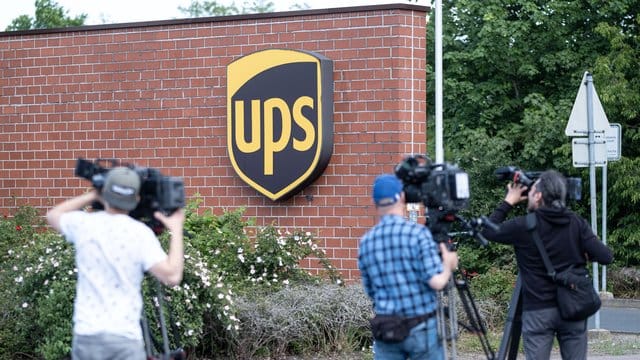 156 UPS-Mitarbeiter mit Coronavirus infiziert 156 UPS-Mitarbeiter mit Coronavirus infiziert