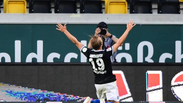 Joel Pohjanpalo schoss den HSV zum Auswärtserfolg.
