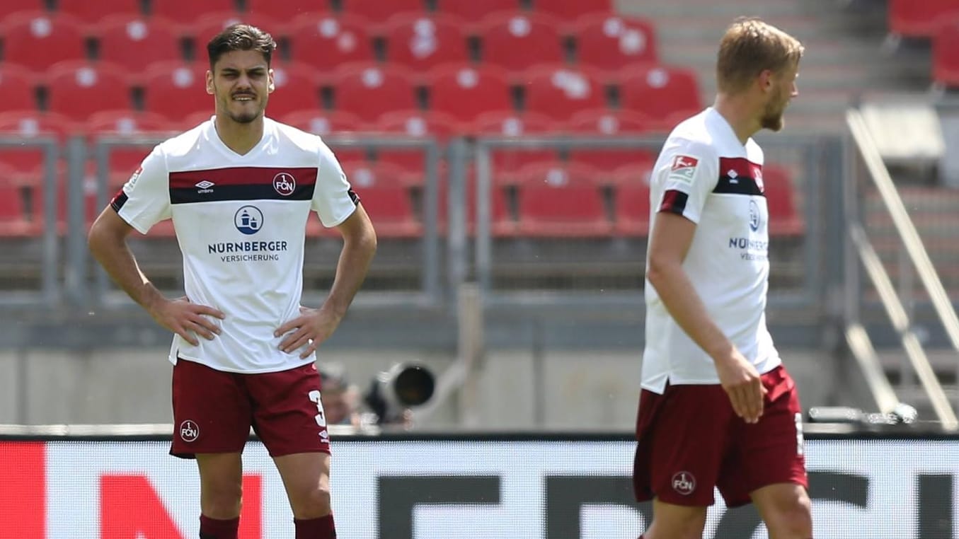 Konstantinos Mavropanos (l.) und Hanno Behrens: Die Nürnberg-Profis stehen unter großem Druck. Konstantinos Mavropanos (l.) und Hanno Behrens: Die Nürnberg-Profis stehen unter großem Druck.