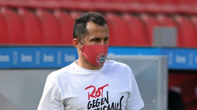Suchte mit Thomas Müller die Aussprache: Bayern-Sportdirektor Hasan Salihamidzic. Suchte mit Thomas Müller die Aussprache: Bayern-Sportdirektor Hasan Salihamidzic.