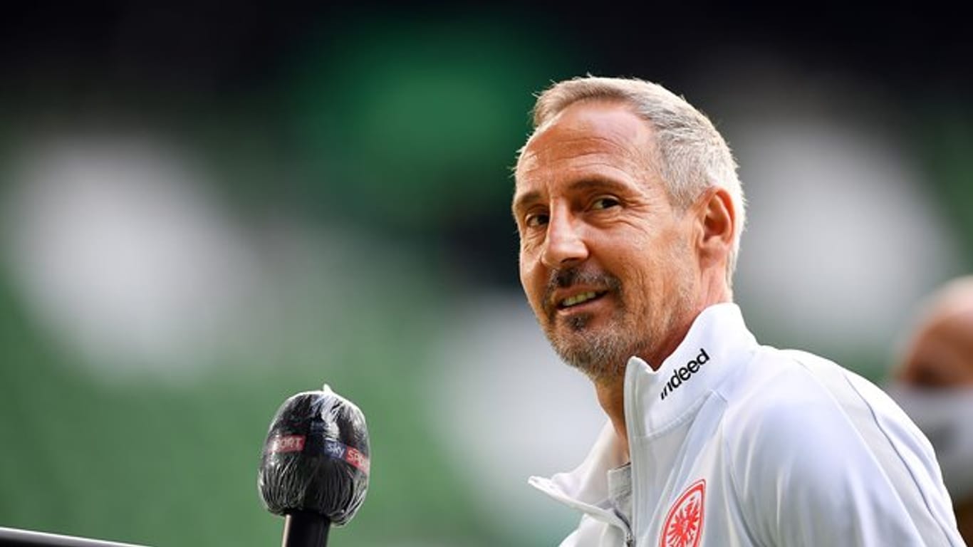 Eintracht-Trainer Adi Hütter war nach dem Sieg in Berlin zufrieden.