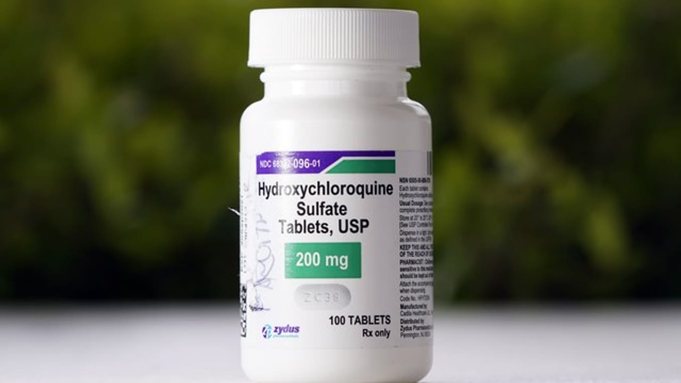 Die US-Lebensmittel- und Arzneimittelbehörde hat die Ausnahmegenehmigung für Hydroxychloroquin zur Covid-19-Behandlung widerrufen.