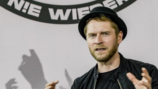 Johannes Oerding wirbt um Unterstüzung und Hilfe für die Event- und Veranstaltungswirtschaft. Johannes Oerding wirbt um Unterstüzung und Hilfe für die Event- und Veranstaltungswirtschaft.