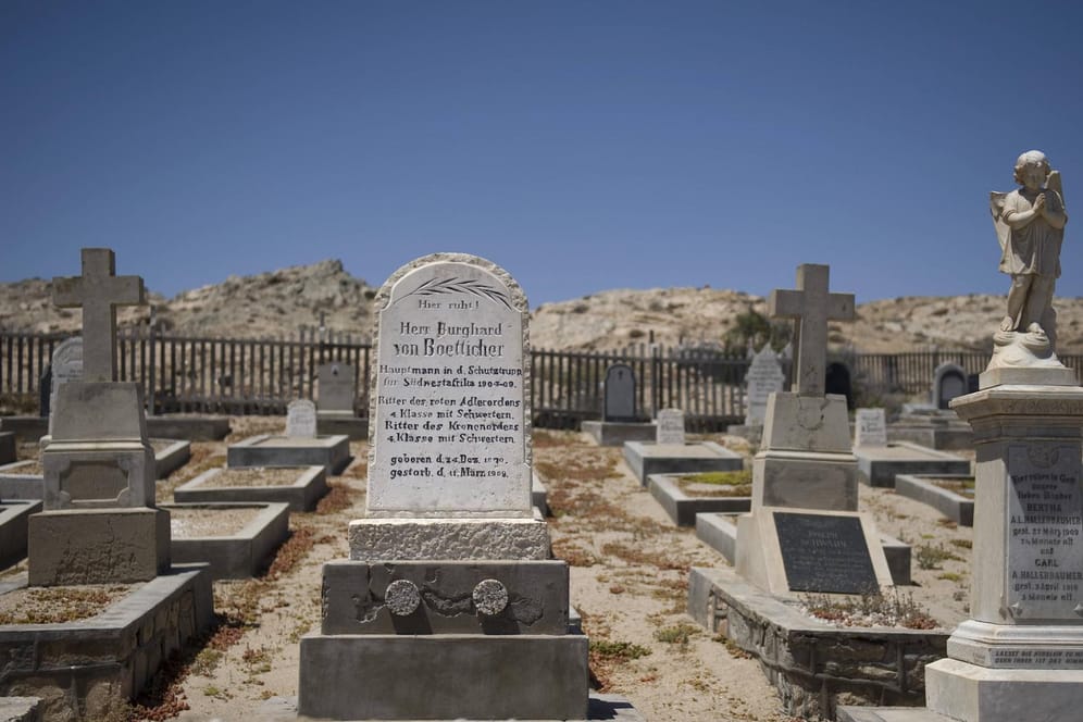 Auf dem deutschen Kolonialfriedhof in Lüderitz, Namibia, sind Angehörige der sogenannten Schutztruppe begraben.