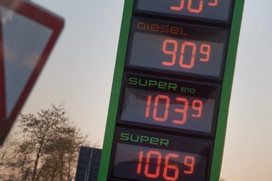 Die Inflation in Deutschland ist im Mai in der Corona-Krise auf den niedrigsten Stand seit fast vier Jahren gesunken. Die Inflation in Deutschland ist im Mai in der Corona-Krise auf den niedrigsten Stand seit fast vier Jahren gesunken.