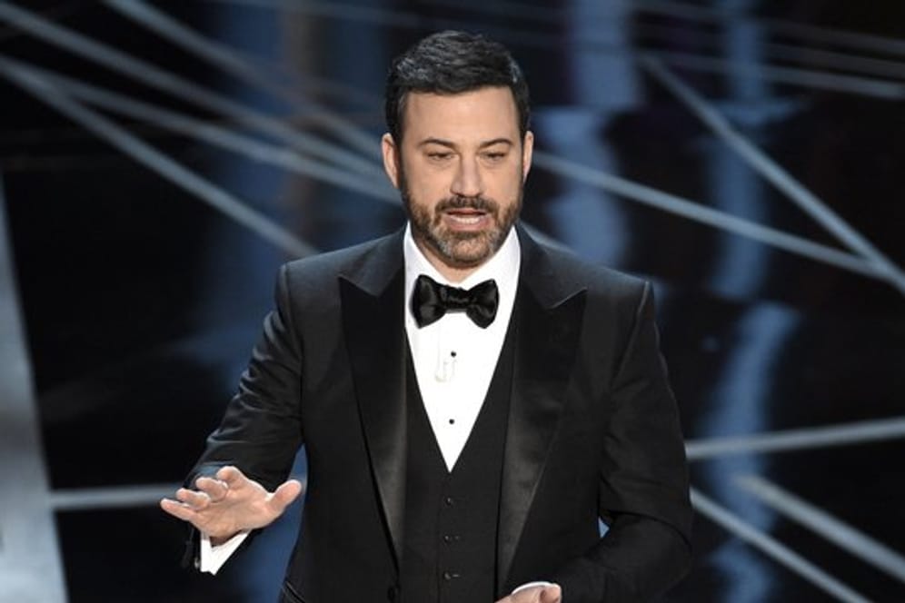 Der US-Talkmaster Jimmy Kimmel moderiert die Verleihung der Oscars 2017.