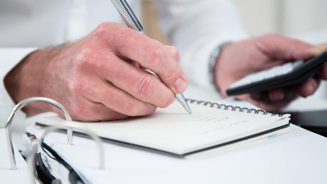 Wer seinen Lebensstandard im Ruhestand halten will, sollte sich vorbereiten. Wer seinen Lebensstandard im Ruhestand halten will, sollte sich vorbereiten.