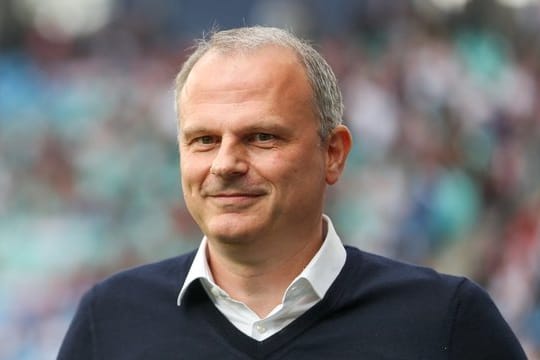 Bezeichnet die wirtschaftliche Lage vom FC Schalke als "anspruchsvoll": Sportvorstand Jochen Schneider.