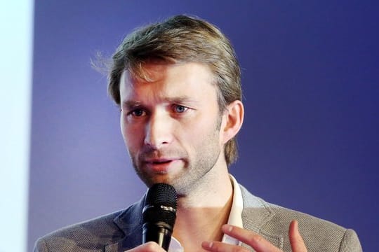 Hat keine Zweifel an einem Einzug in die kommende Champions-League-Saison: Simon Rolfes, Sportdirektor von Bayer 04 Leverkusen.