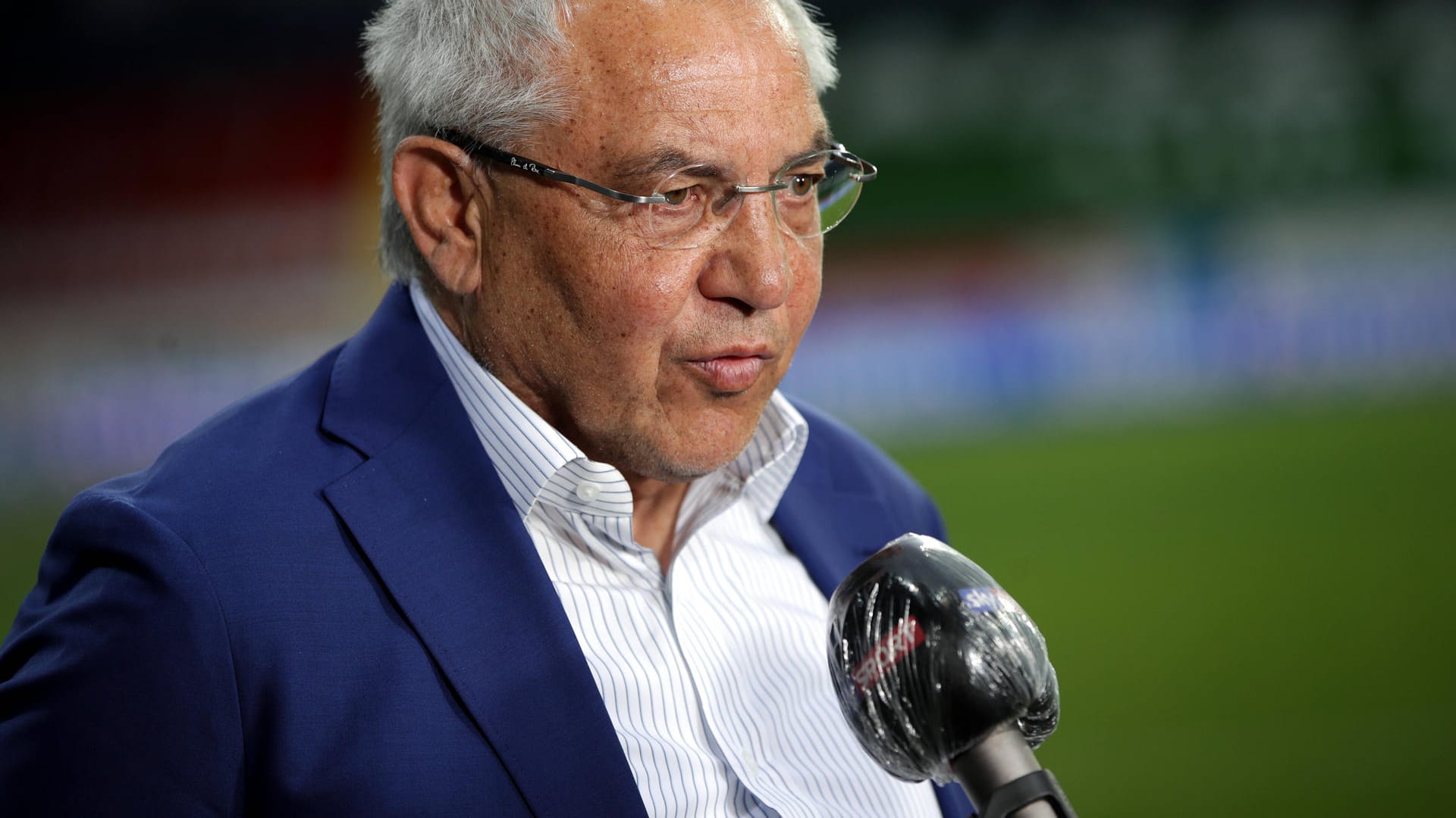 Erfolgstrainer: Felix Magath wurde 2005 und 2006 mit dem FC Bayern sowie 2009 mit Wolfsburg Deutscher Meister. Erfolgstrainer: Felix Magath wurde 2005 und 2006 mit dem FC Bayern sowie 2009 mit Wolfsburg Deutscher Meister.
