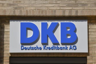Das Logo der Deutschen Kreditbank: Kriminelle Hacker haben die Seite verschiedener Banken lahmgelegt.