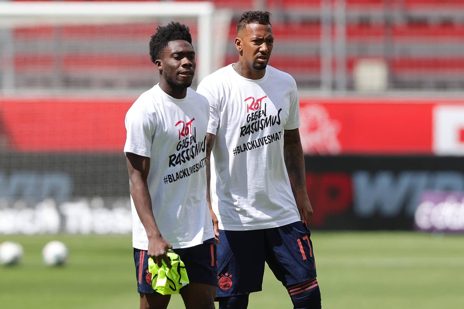 Bayern München im Training: Zwei Spieler wurden wegen Abstandsverstoß angezeigt (Symbolfoto).