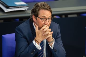 Verkehrsminister Andreas Scheuer steht unter Druck, weil er die Verträge zur Kontrolle und Erhebung der Maut Ende 2018 abschloss, bevor Rechtssicherheit bestand.