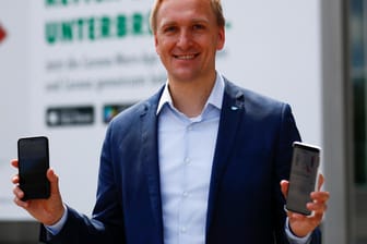 SAP-Vorstandsmitglied Jürgen Müller: Das Unternehmen erhält für Entwicklung und Pflege der App über 10 Millionen Euro