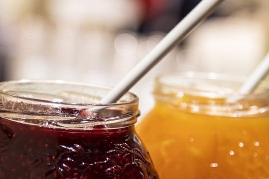 Marmelade: Konfitüren gibt es nicht als Bio-Version. Denn Bio-Hersteller dürfen eine wichtige Zutat nicht verwenden.