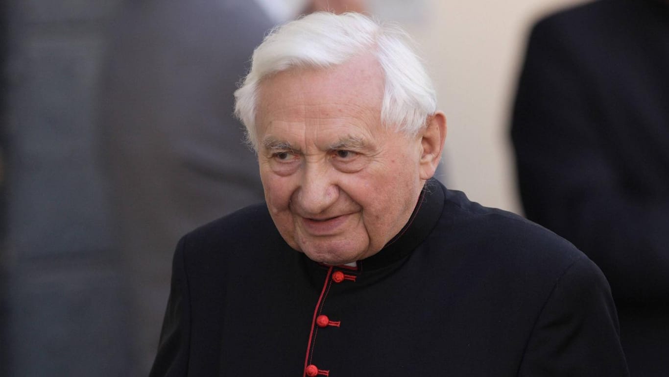 Georg Ratzinger: Der Bruder des emeritierten Papstes ist gestorben.