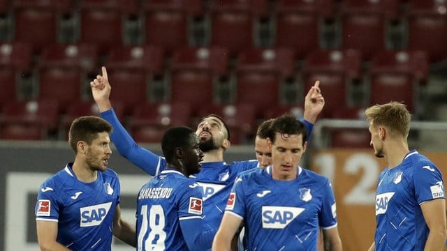 Die TSG 1899 Hoffenheim wird für die Corona-Warn-App werben. Die TSG 1899 Hoffenheim wird für die Corona-Warn-App werben.