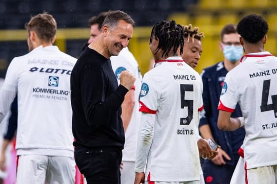 Der FSV Mainz 05 hat seinen klaren Anti-Rassismus-Kurs verteidigt.