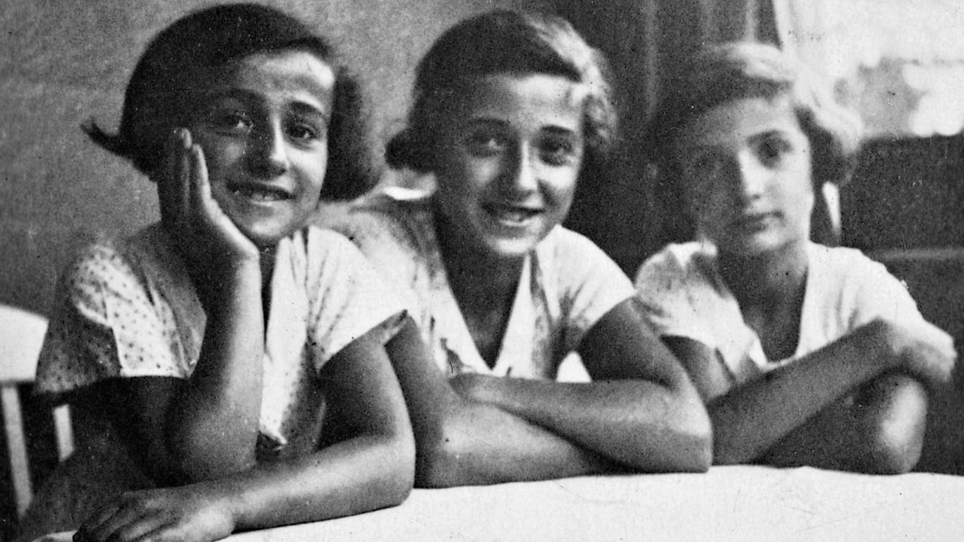 Die drei Töchter des Ehepaars Edith und Alfons Lasker: Anita, Marianne und Renate.