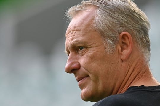 Trifft mit dem SC Freiburg auf Bayern München: Trainer Christian Streich.